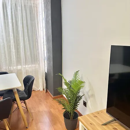 10 Minutos Centro Sevilla, Moderno Y Con Parking Gratis *